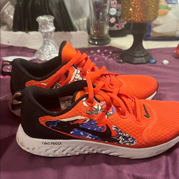 Nike Women's Sneakers - Bright Orange and Black - Picture 2 of 5